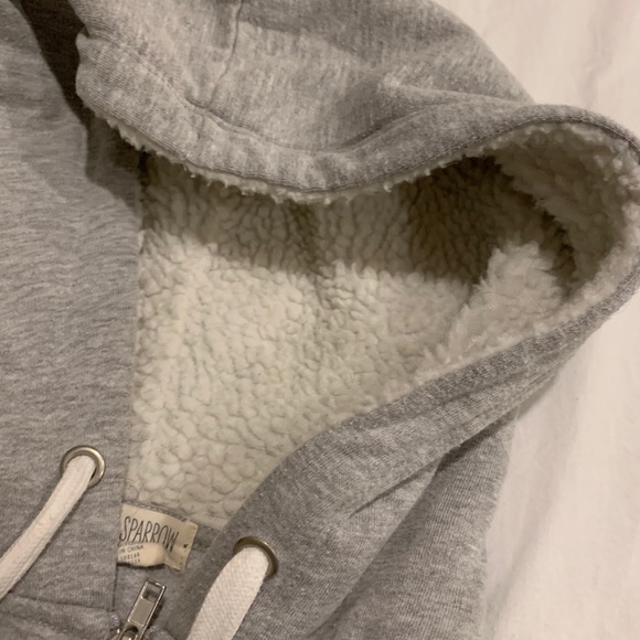 gray zip up hoodie - Picture 3 of 7